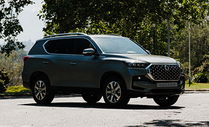 Conducción eficiente y ecológica con tu SsangYong: Optimiza tu rendimiento en viajes de verano